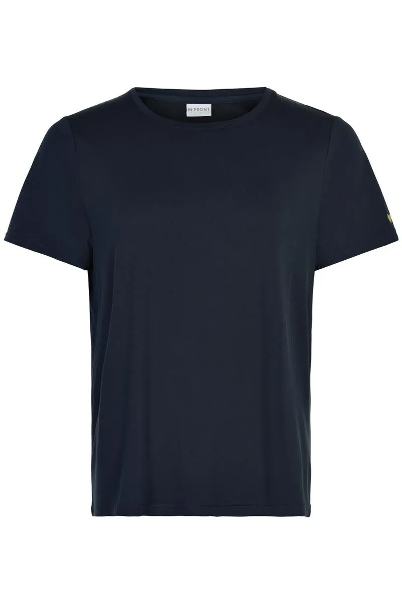 IN FRONT Nina t-shirt rund hals modal blanding