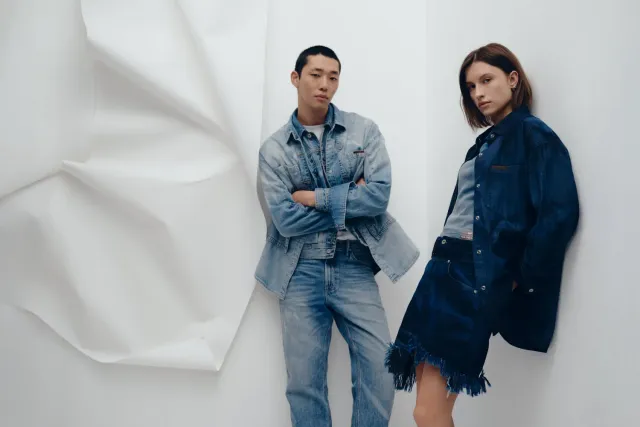 Lee x Feng Chen Wang denimskjorte mørk oversize